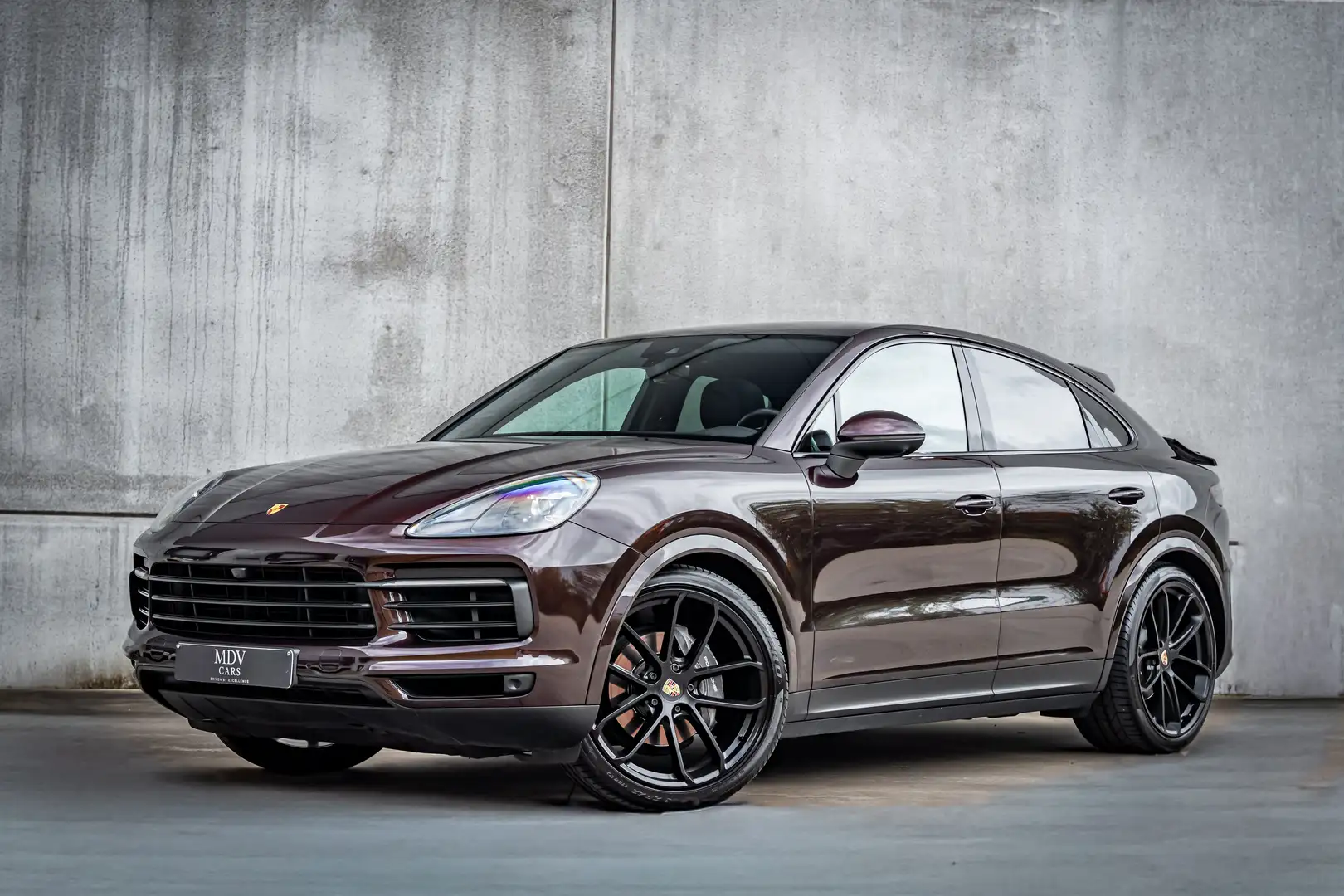 Porsche Cayenne 3.0 Turbo V6 Tiptronic S (EU6d-TEMP) Zwart - 2