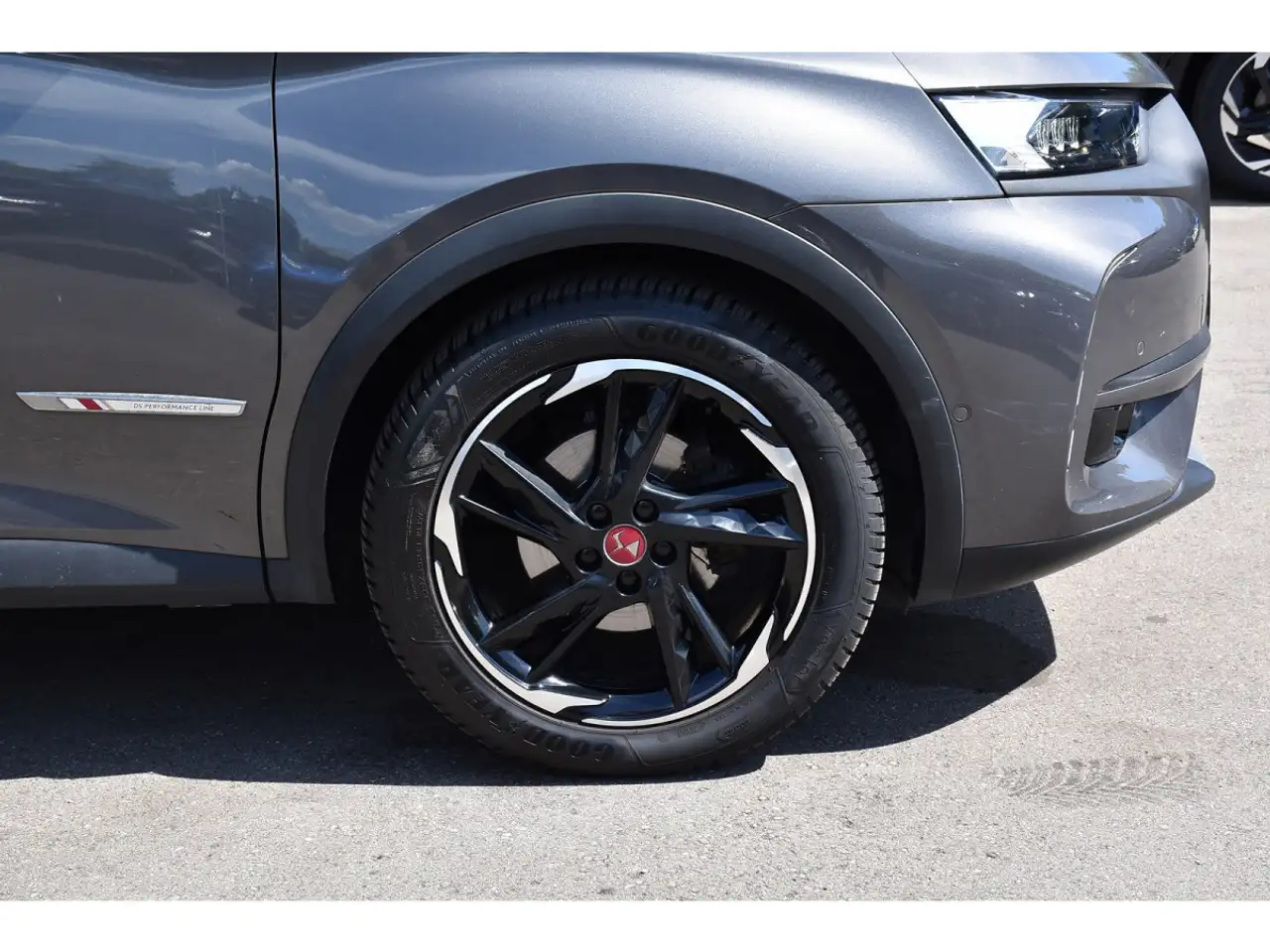 DS Automobiles DS 7 Crossback 2021