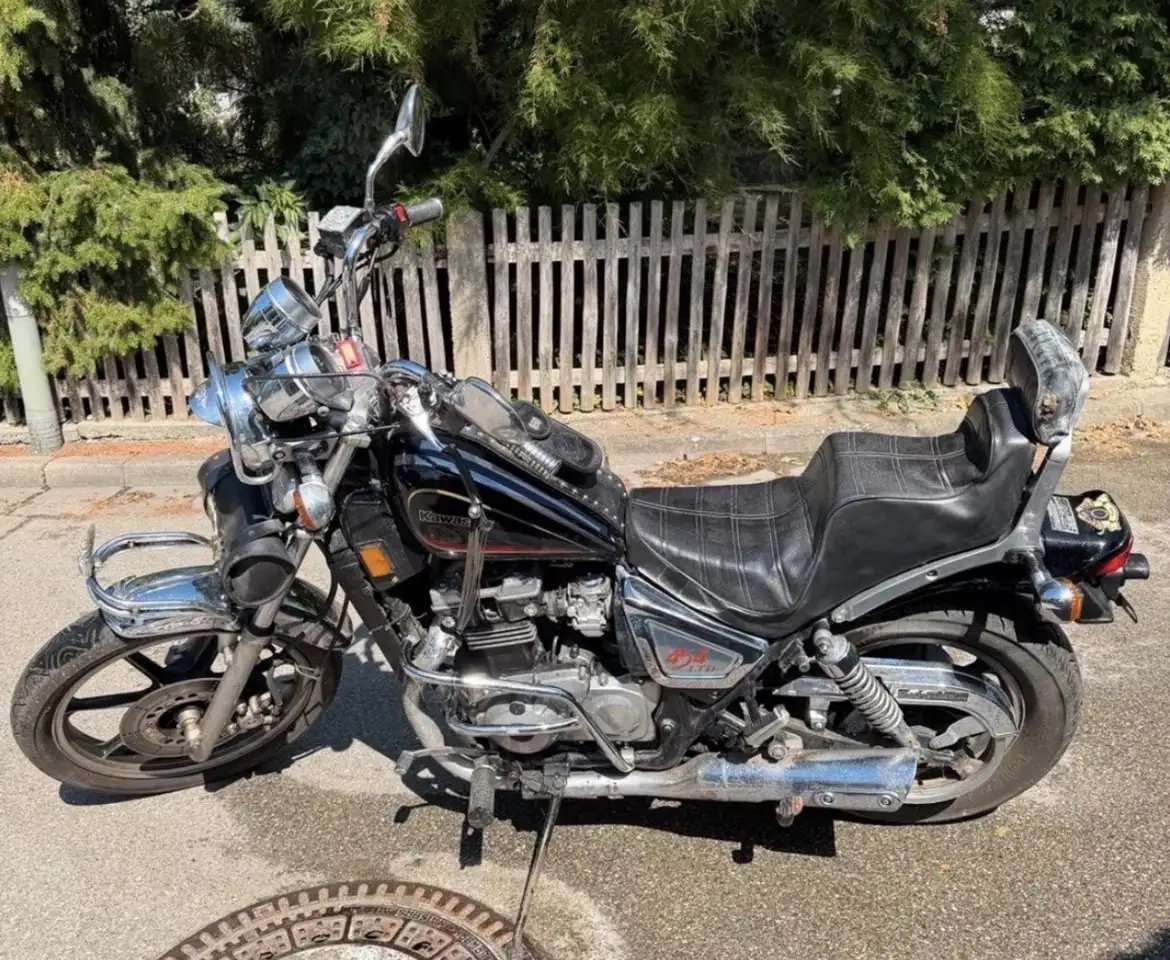 Kawasaki LTD 450
