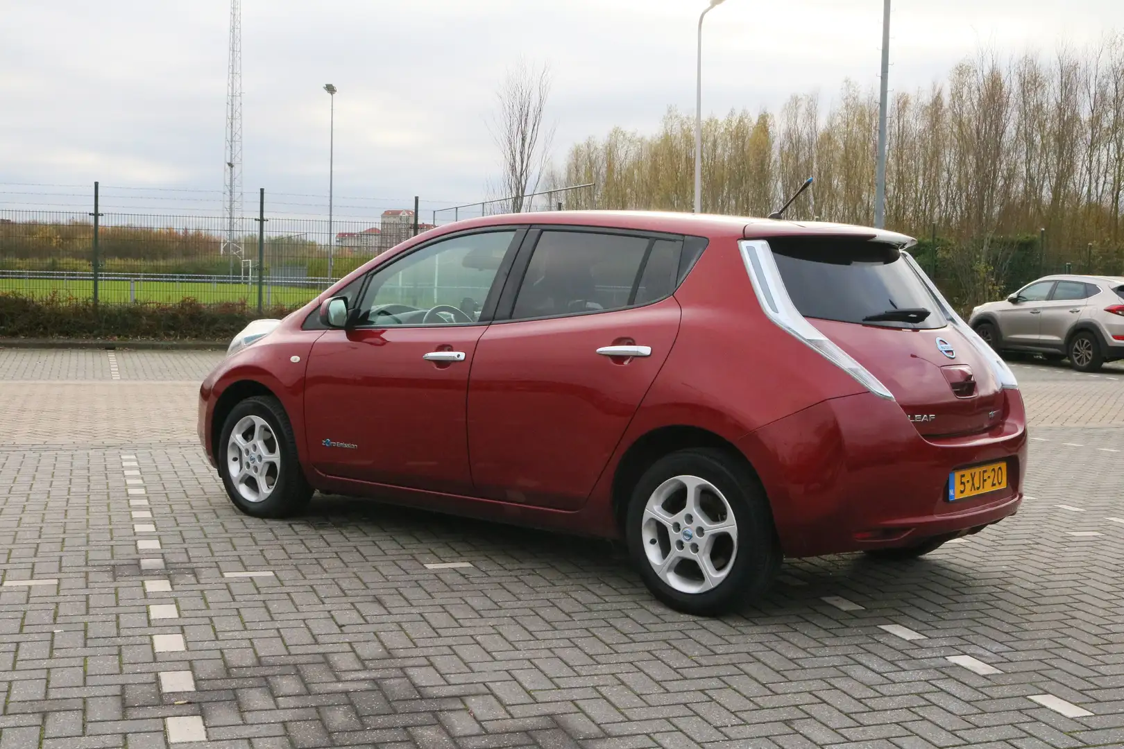 Nissan Leaf Leaf Acenta 24kWh Червоний - 2