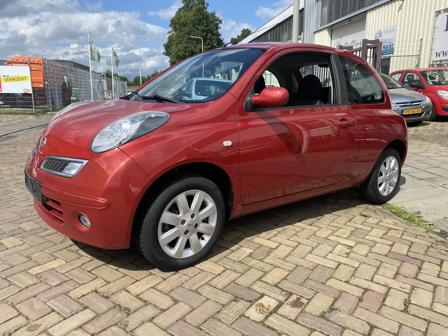 Nissan Micra 1.2 Mix Blauw - 1