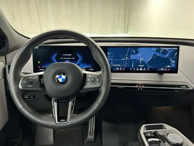 BMW Ix view 25