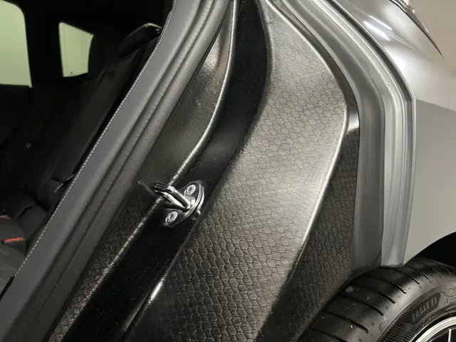 BMW Ix view 17