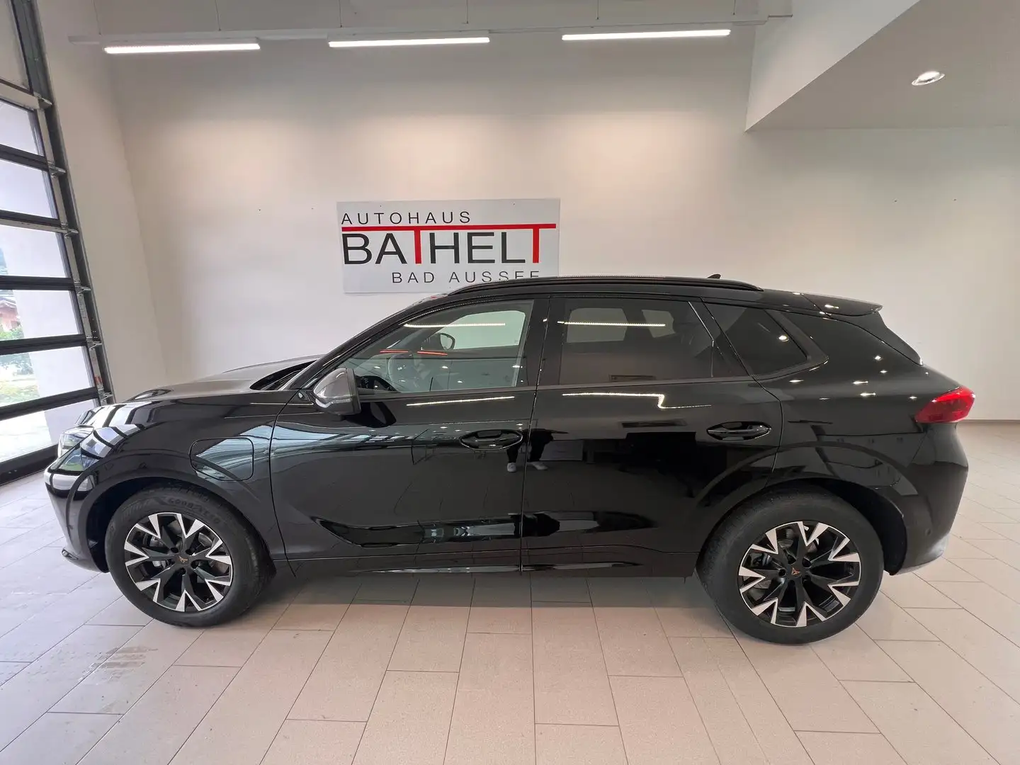 CUPRA Terramar e-HYBRID 204 PS DSG Schwarz - 2