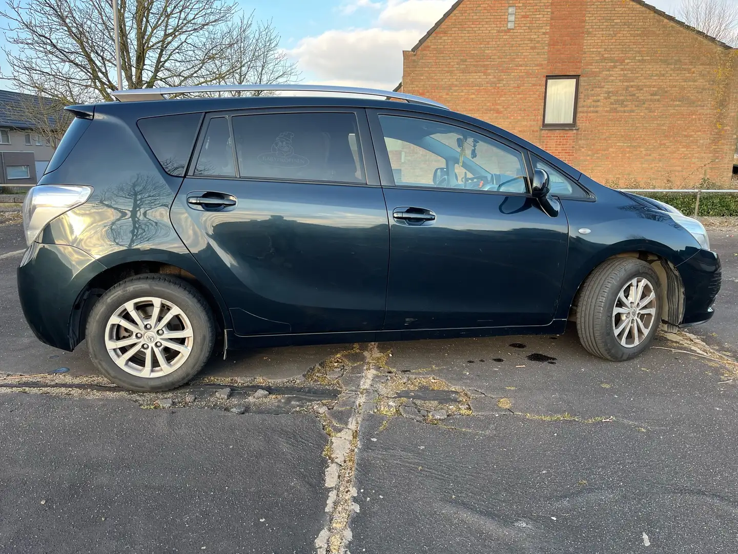 Toyota Verso 2.0 D-4D Modrá - 2