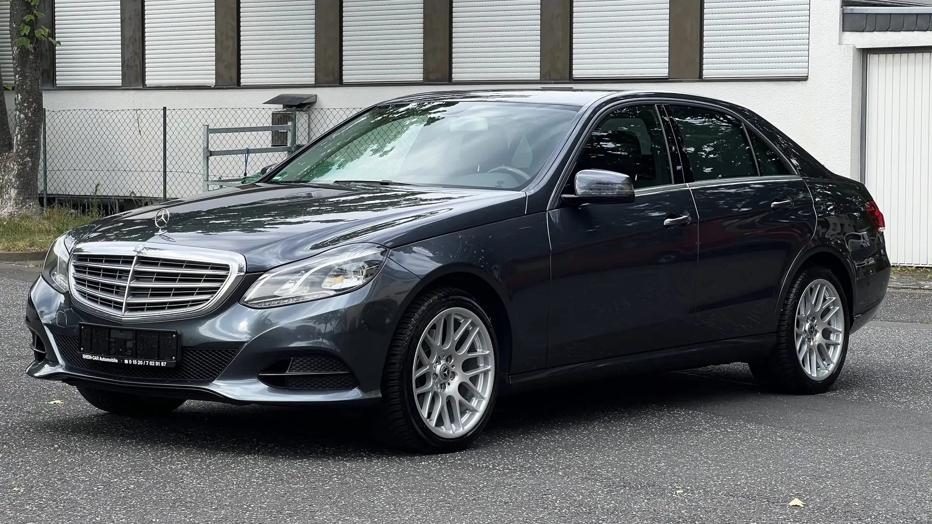 Mercedes-Benz E 250 BlueTEC 9G-TRONIC Gris - 2