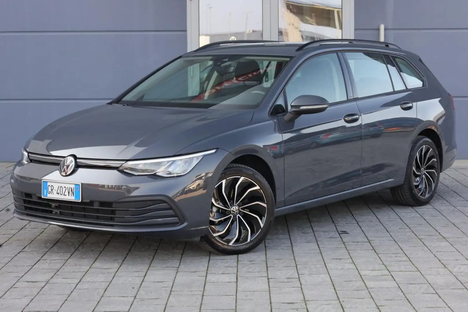 Volkswagen Golf Variant 1.0 eTSI EVO DSG Life Prezzo Netto Grigio - 2