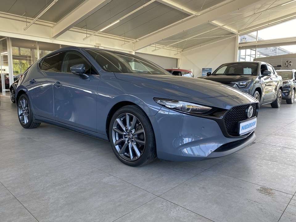 Second hand Mazda 3 2.0