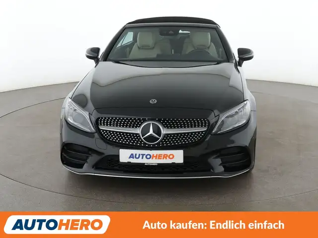 Mercedes-Benz C-Class view 9