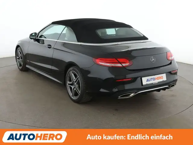 Mercedes-Benz C-Class view 4