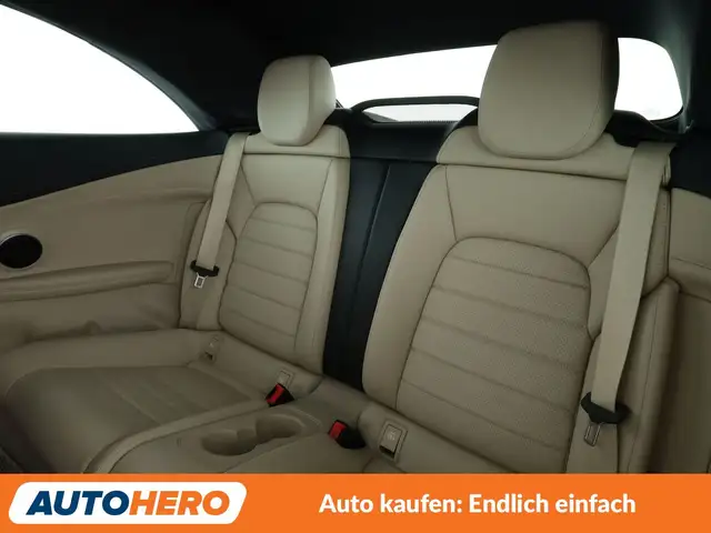 Mercedes-Benz C-Class view 14