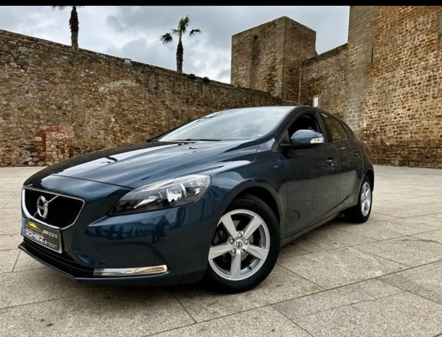 Volvo V40 D2 Momentum 120 - 2