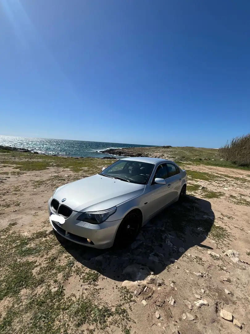 BMW 530 530d E60 - 2