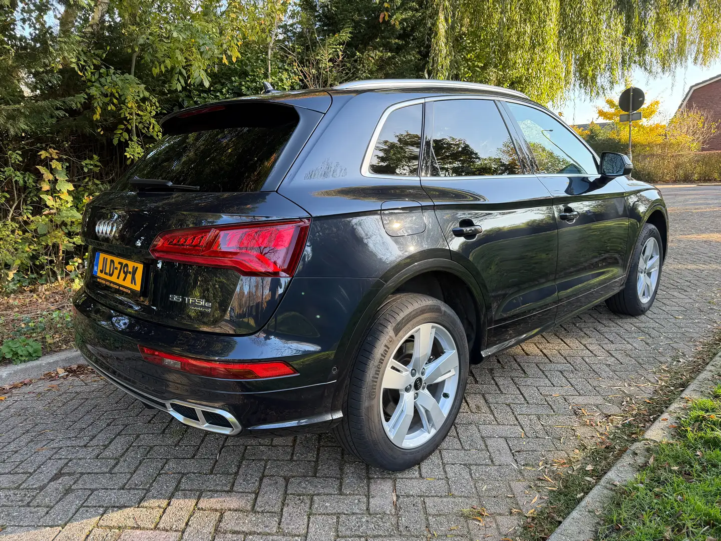 Audi Q5 55 TFSI Competition veel opties Blauw - 2