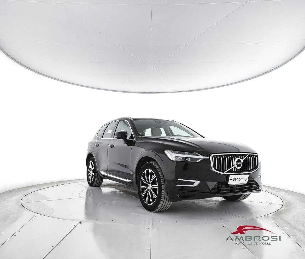 Volvo XC60 T5 AWD Geartronic Inscription Nero - 2