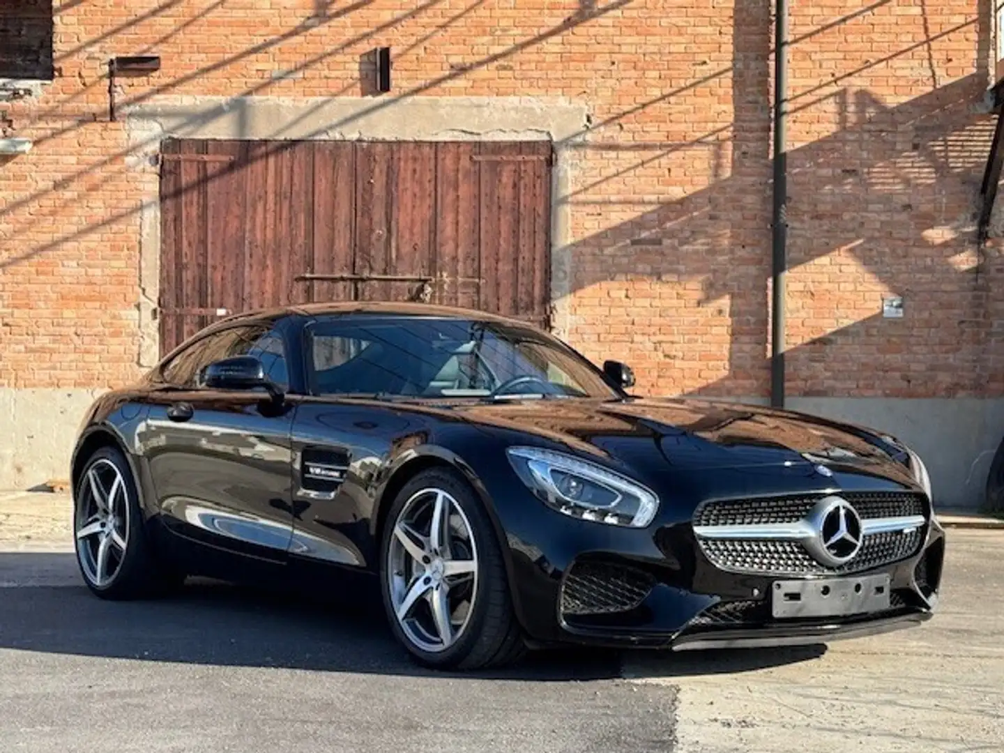 Mercedes-Benz AMG GT COUPE' Nero - 2