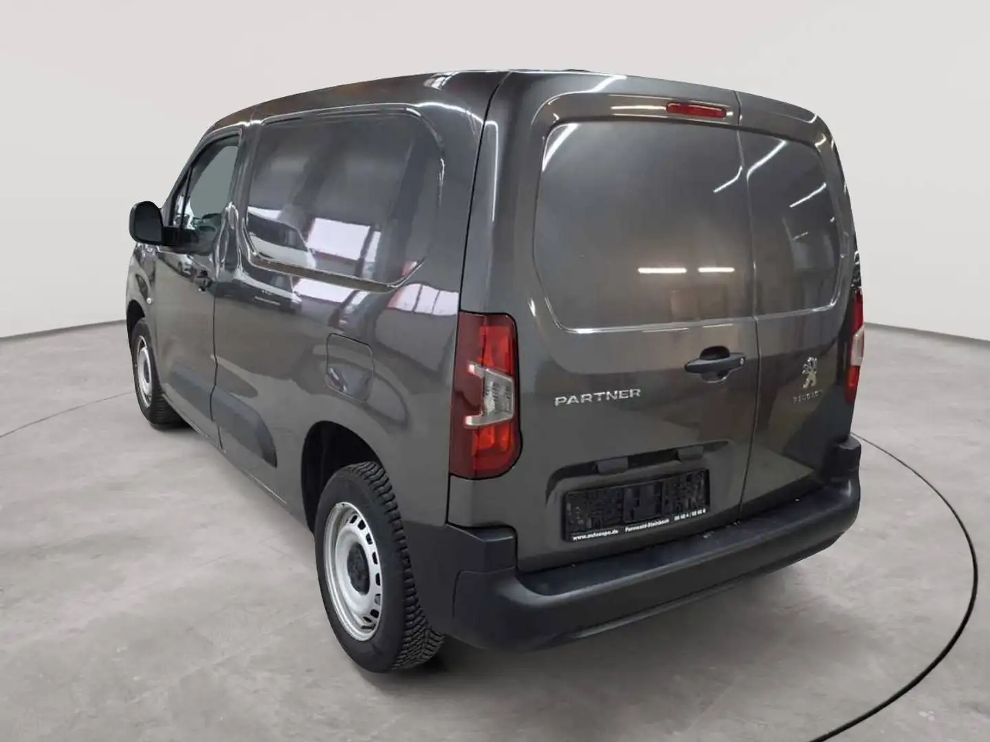Peugeot Partner Partner 1.2 Puretech 110  Premium Grau - 2