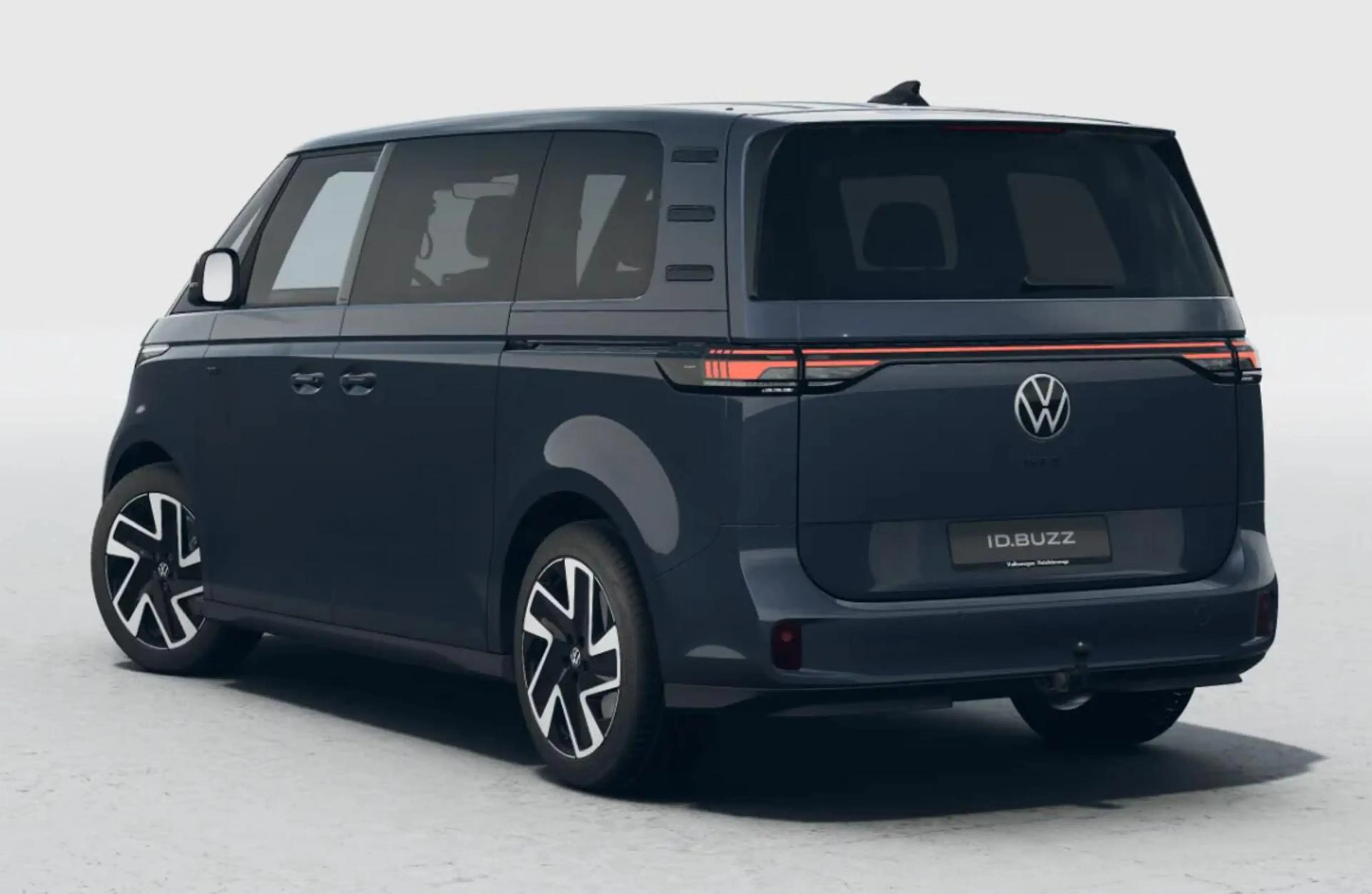 Volkswagen ID. Buzz GTX 79kWh 4M Pano AHK WärmeP 5JGar EasyO 250 kW... — photo 5