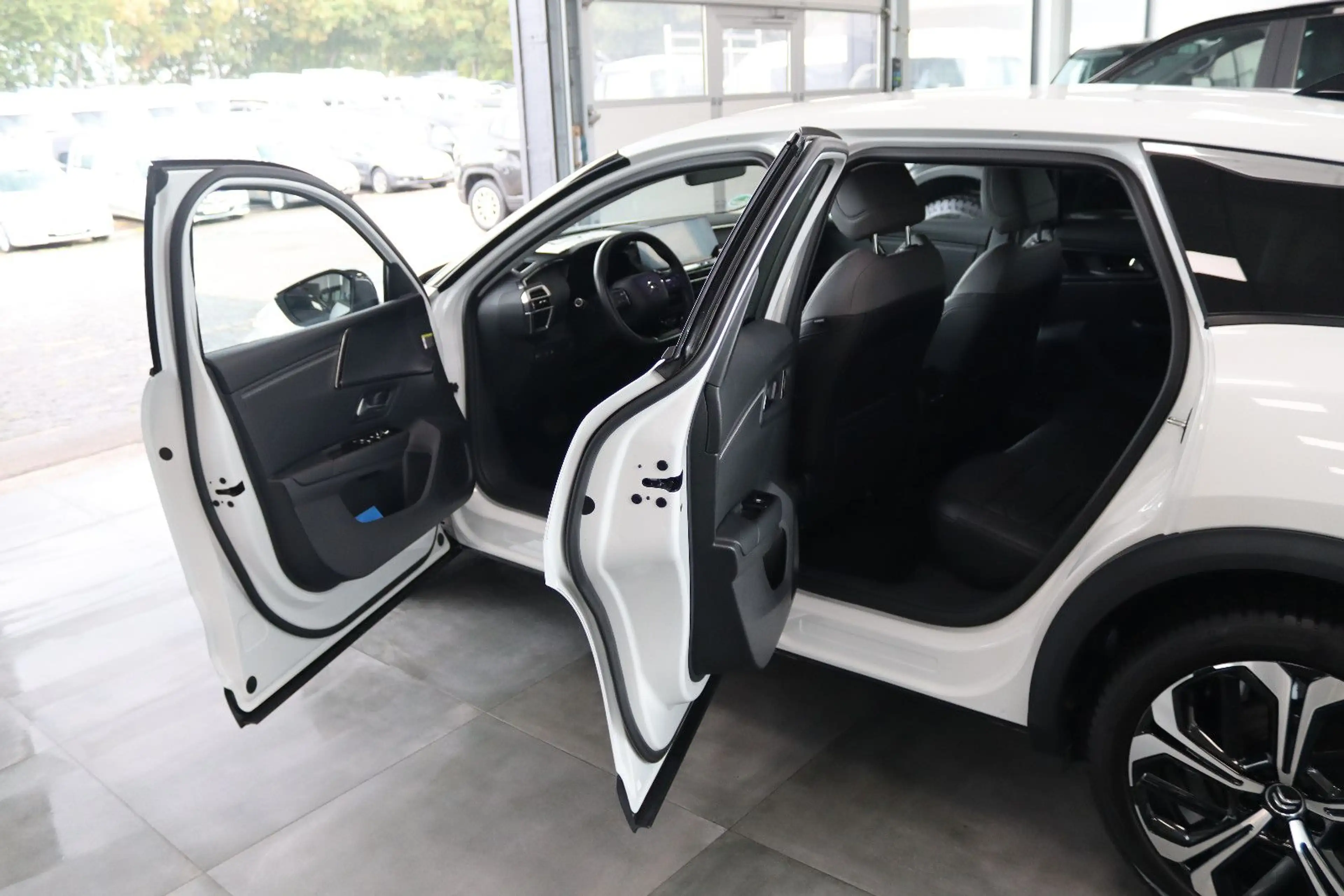Citroen C5 X Plus PureTech 130 * 1.HAND * — photo 7