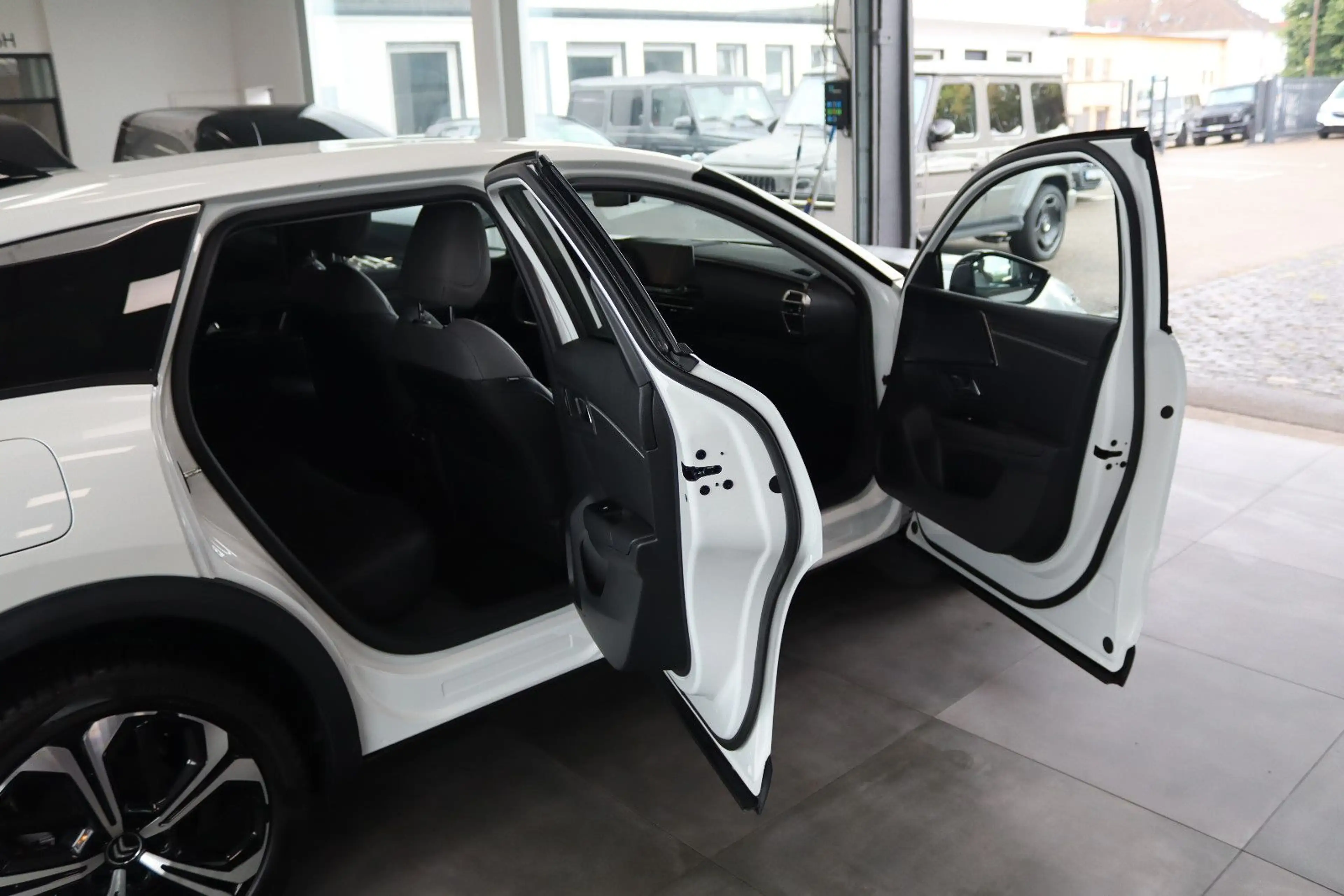 Citroen C5 X Plus PureTech 130 * 1.HAND * — photo 8