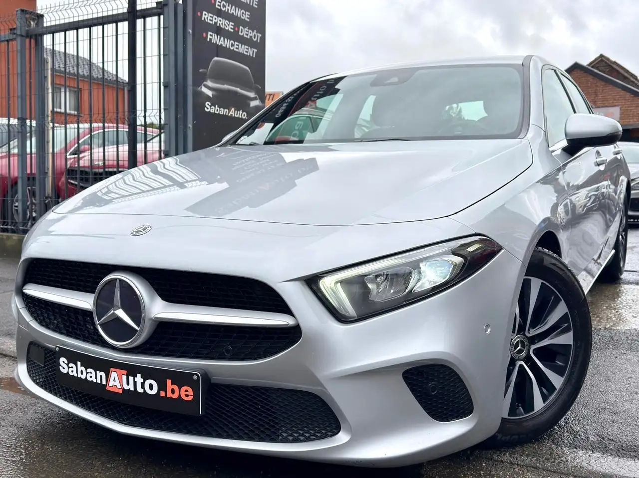 Mercedes-Benz A 180