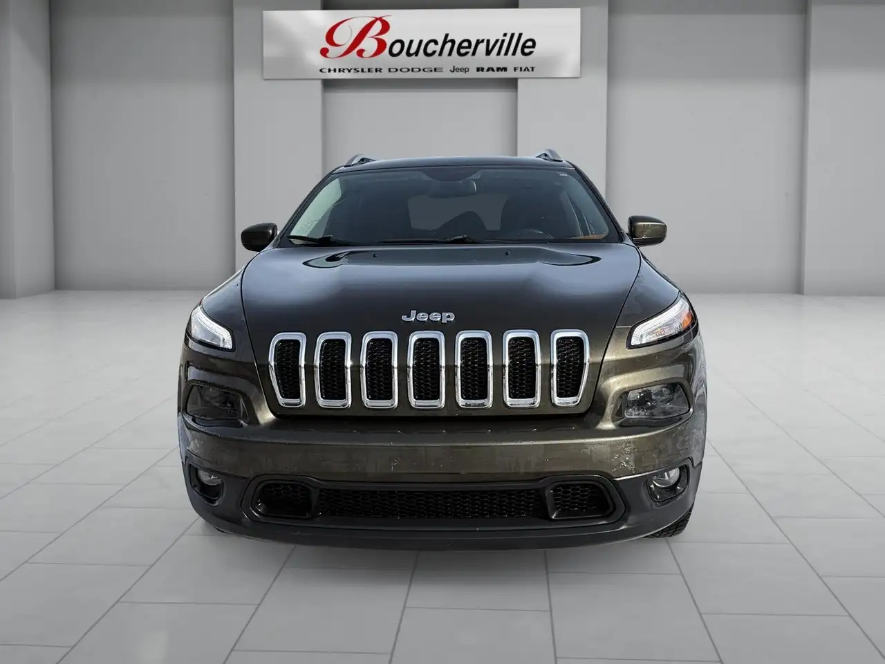 Jeep Cherokee снимка Jeep Cherokee