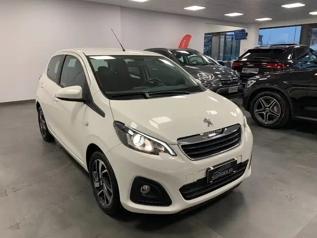 Peugeot 108 1.0 Benzina 5 Porte Allure