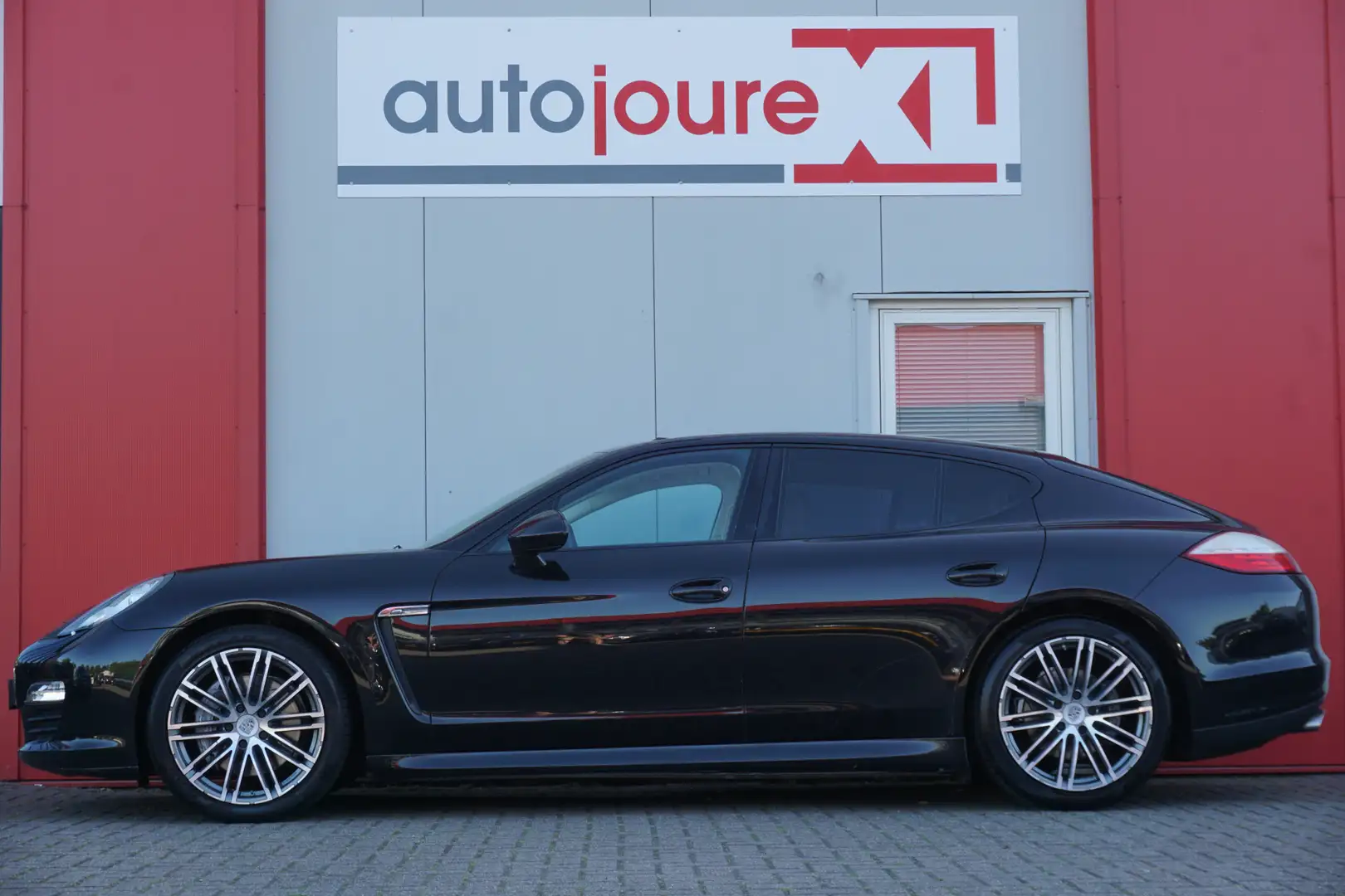 Porsche Panamera 3.6 300pk | Origineel NL | Schuifdak | Luchtvering Nero - 2