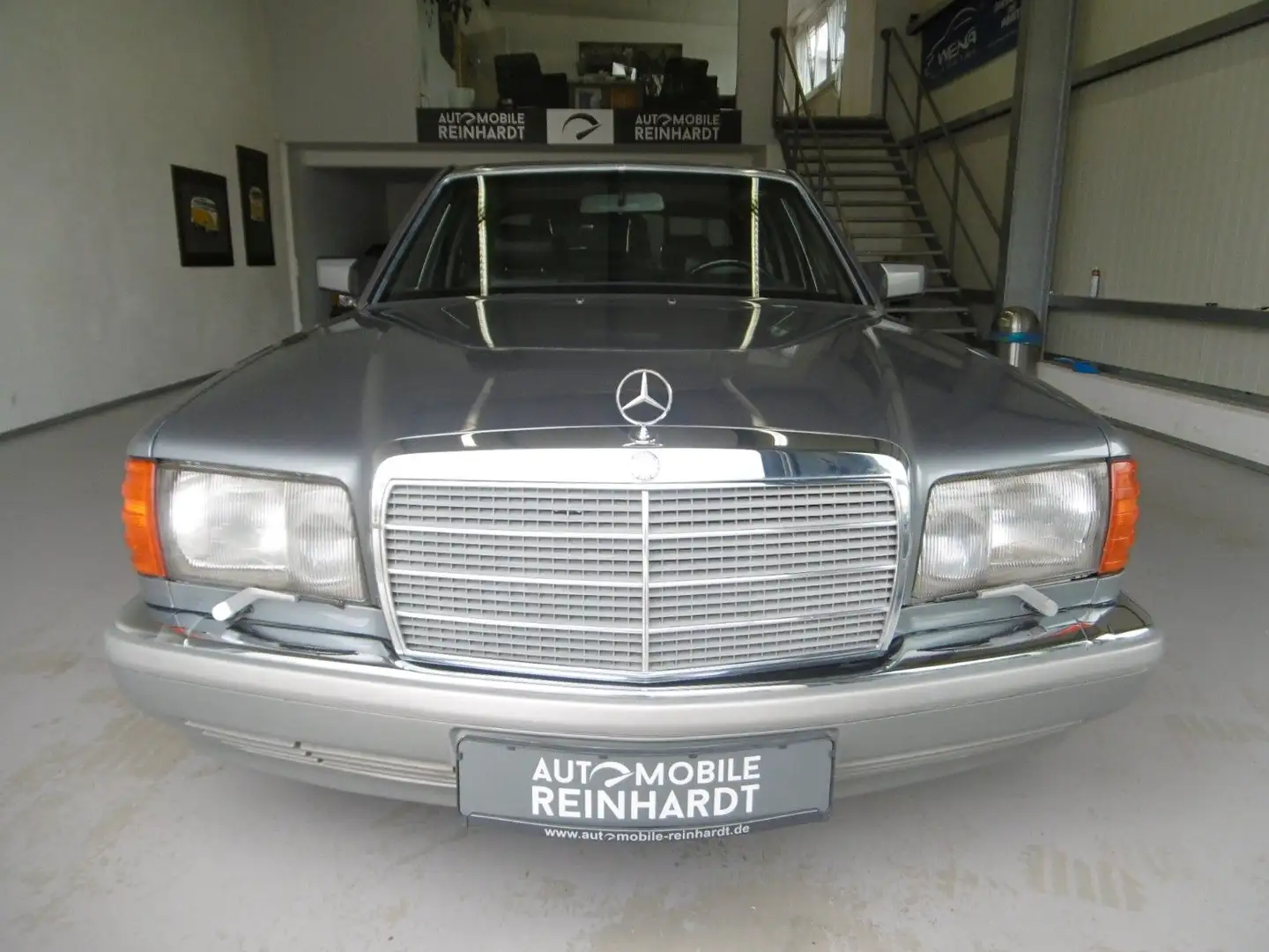 Mercedes-Benz 300 SE H-Zulassung ***KLIMA+SCHIEBEDACH+LEDER*** Grau - 2