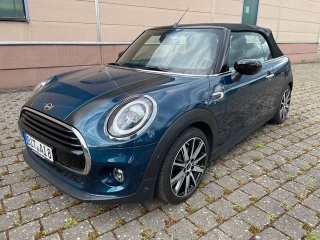 Imagine MINI Cooper Cabrio "Sidewalk Trim"
