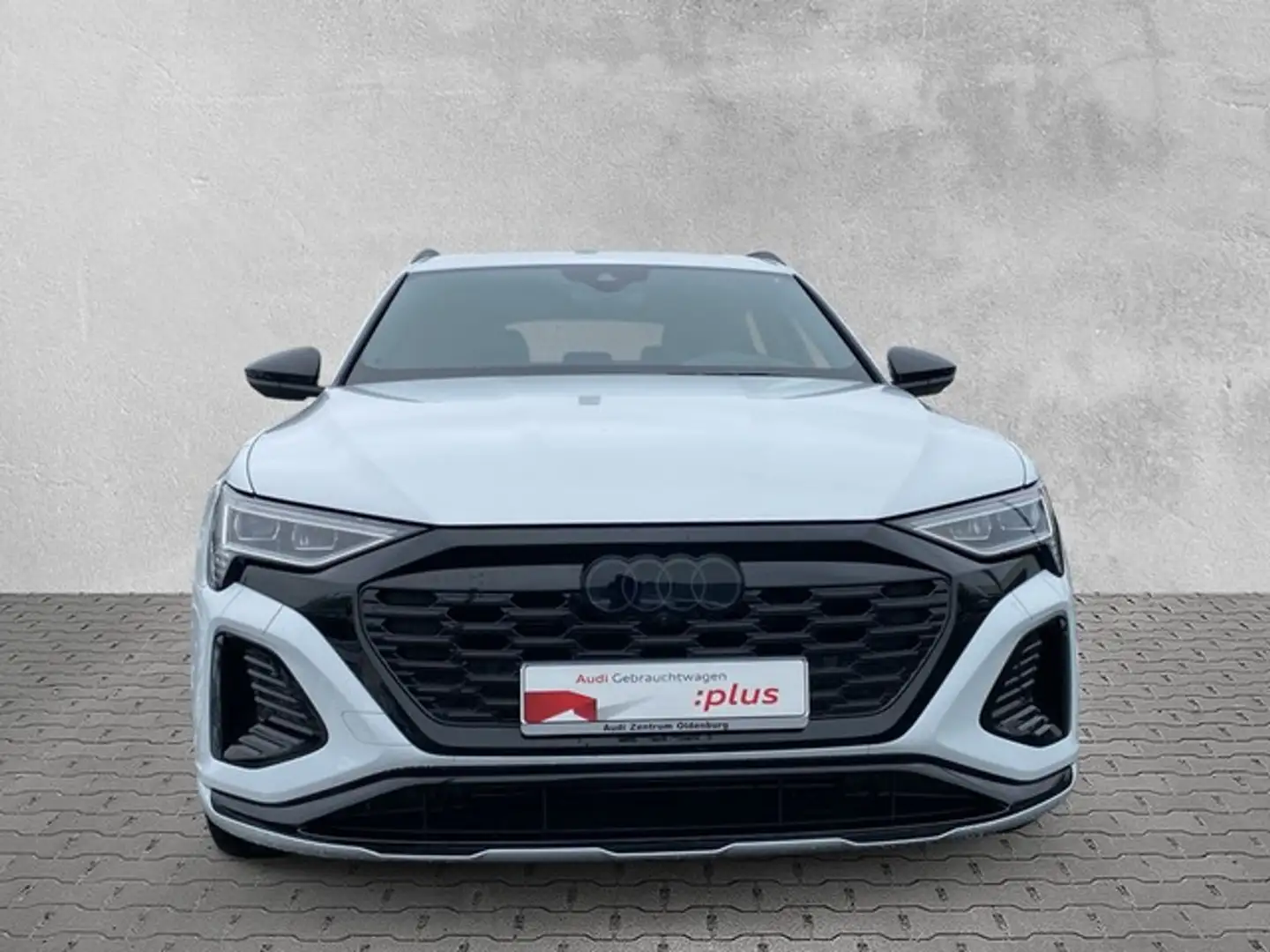 Audi Q8 Sportback e-tron 55 quattro S-Line AHK+PANO+Head Weiß - 2