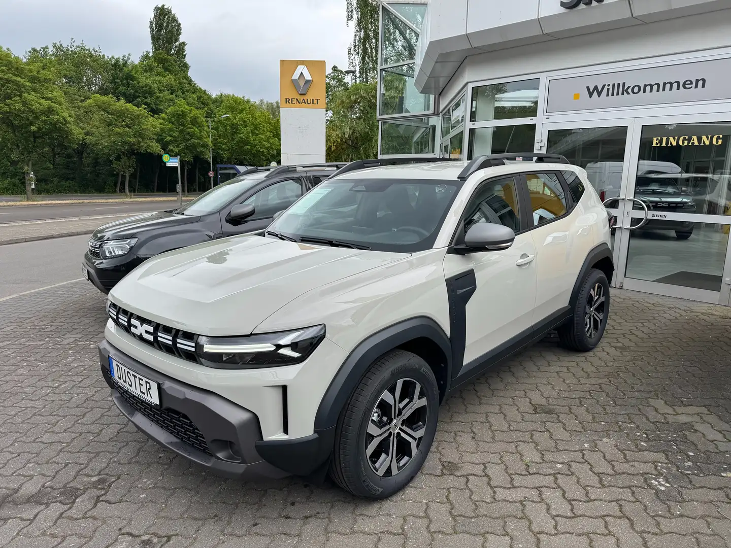 Dacia Duster TCe 130 Expression Beige - 1
