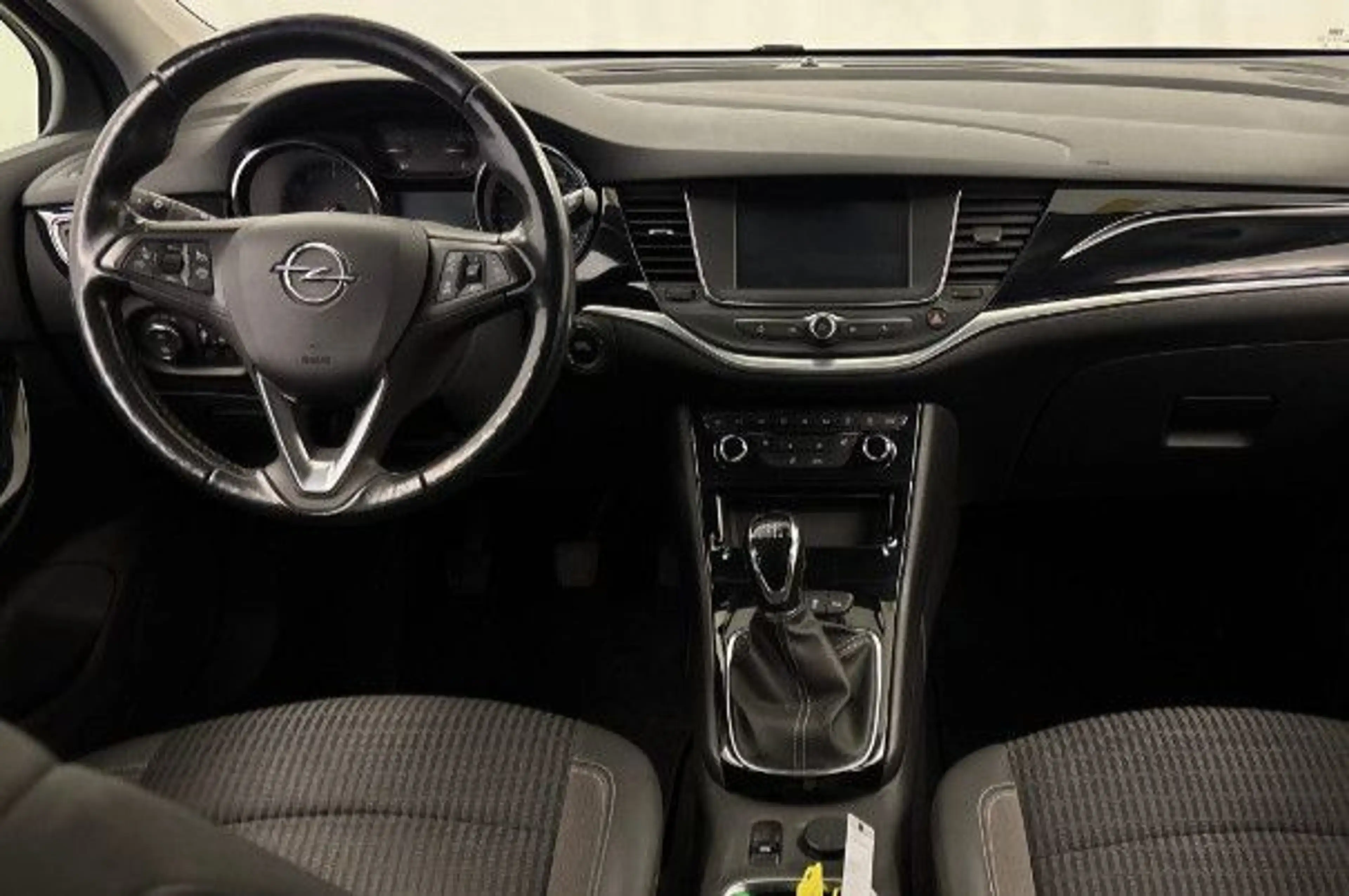 Opel Astra K Sports Tourer Design & Tech Start/Stop — photo 6