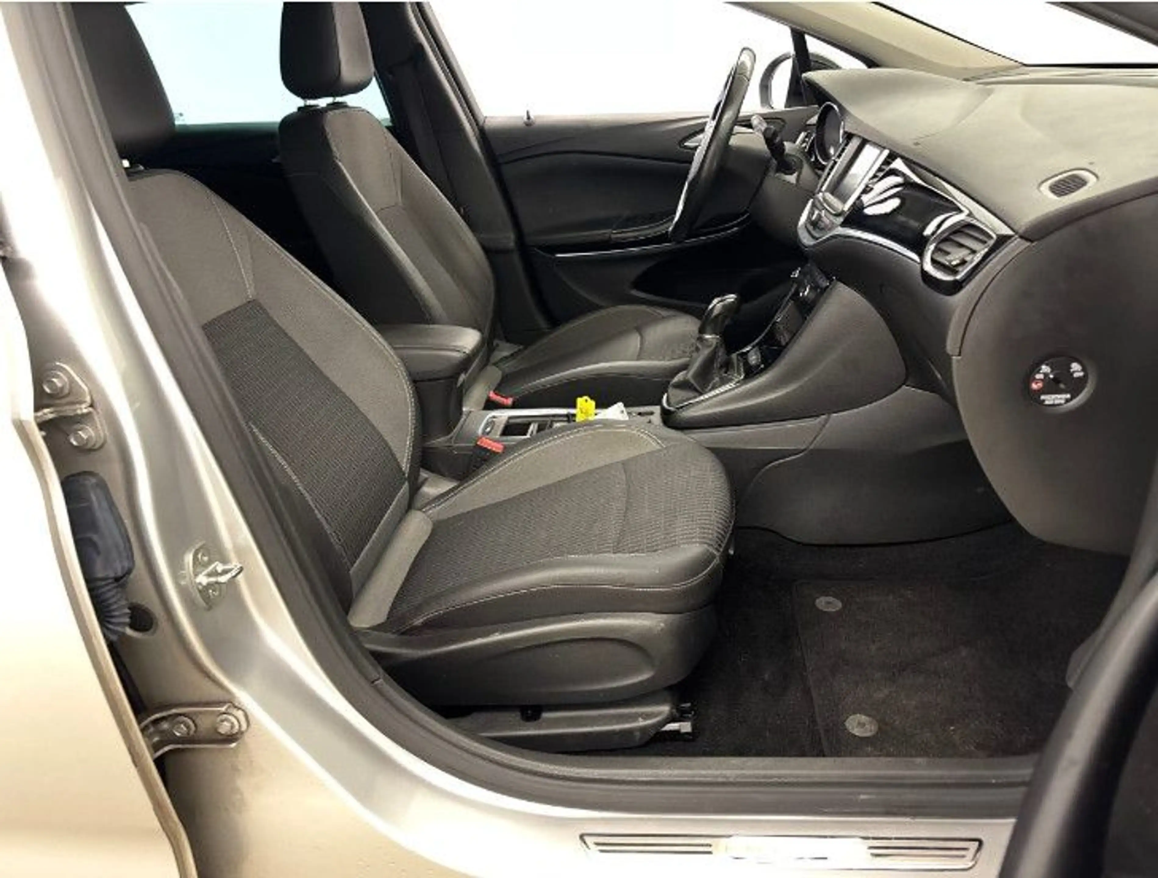 Opel Astra K Sports Tourer Design & Tech Start/Stop — photo 5