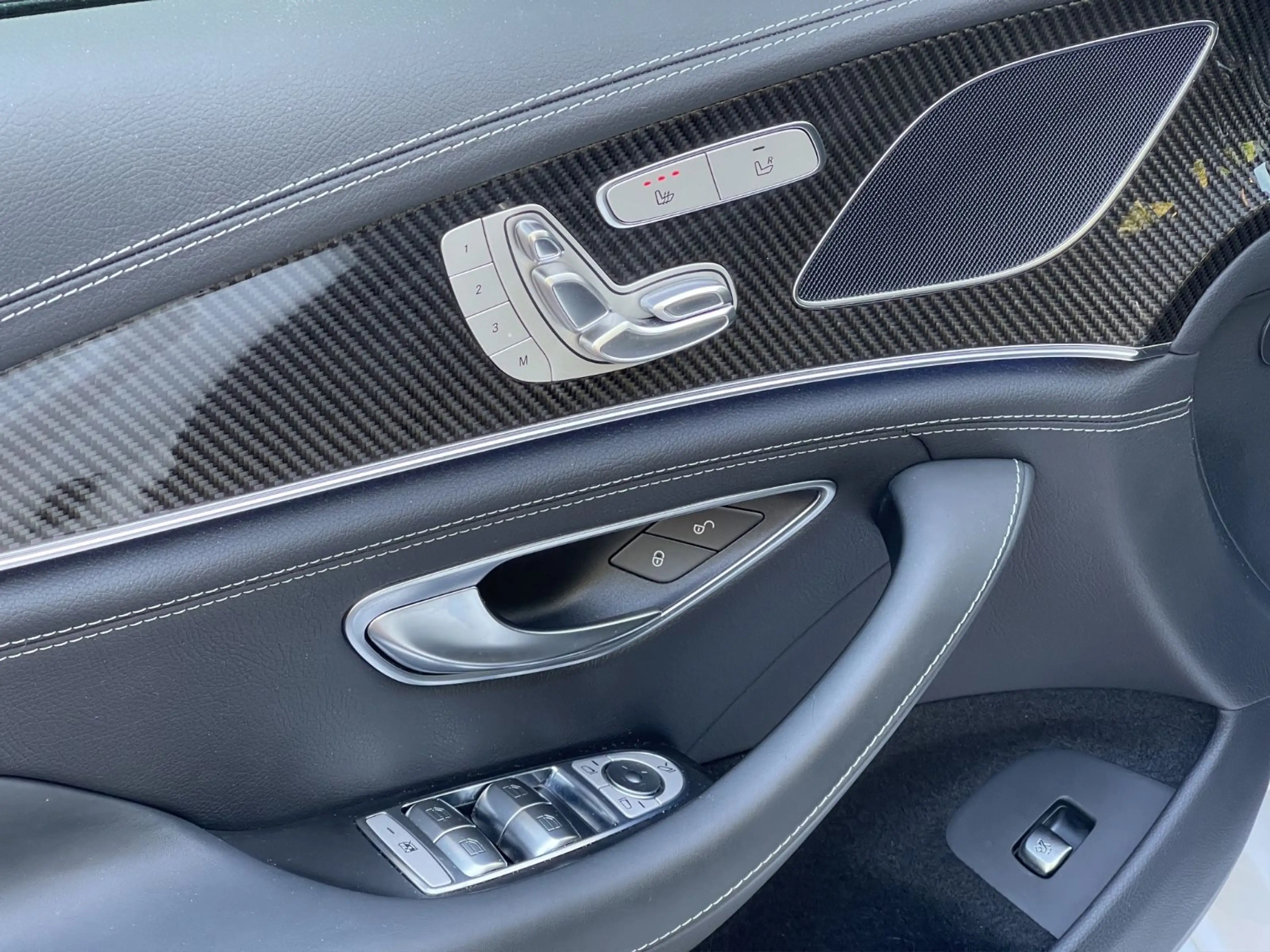 Mercedes-Benz AMG GT 53 4MATIC+ MASSAGE 360° KAM. JUNGE STERNE — photo 14