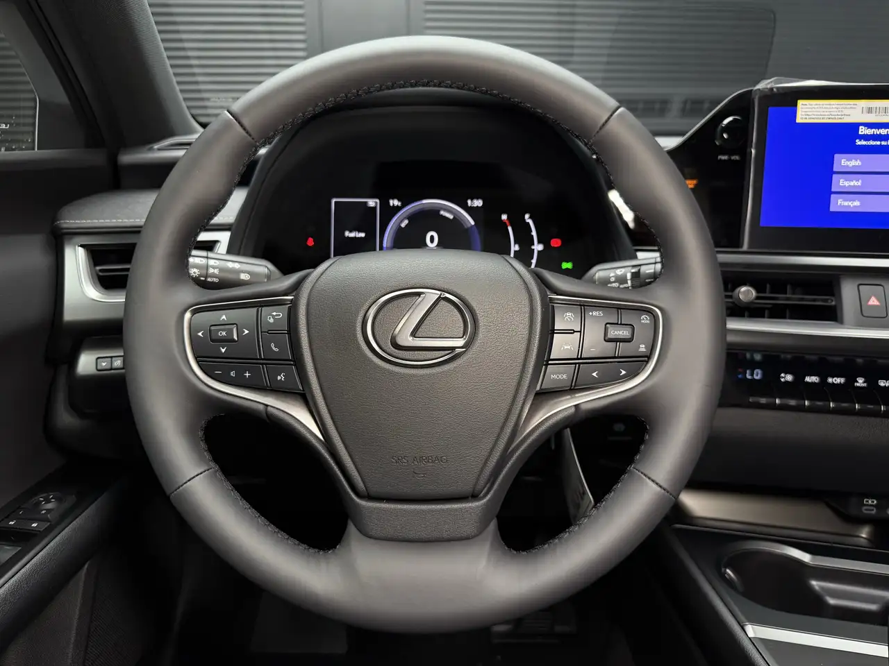 Lexus UX снимка Lexus UX