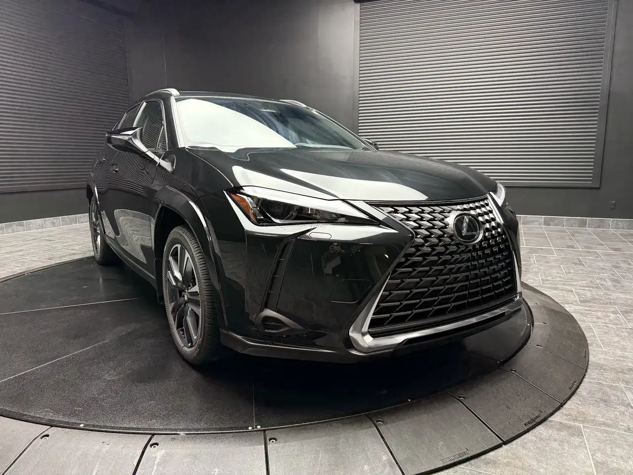 Lexus UX снимка Lexus UX