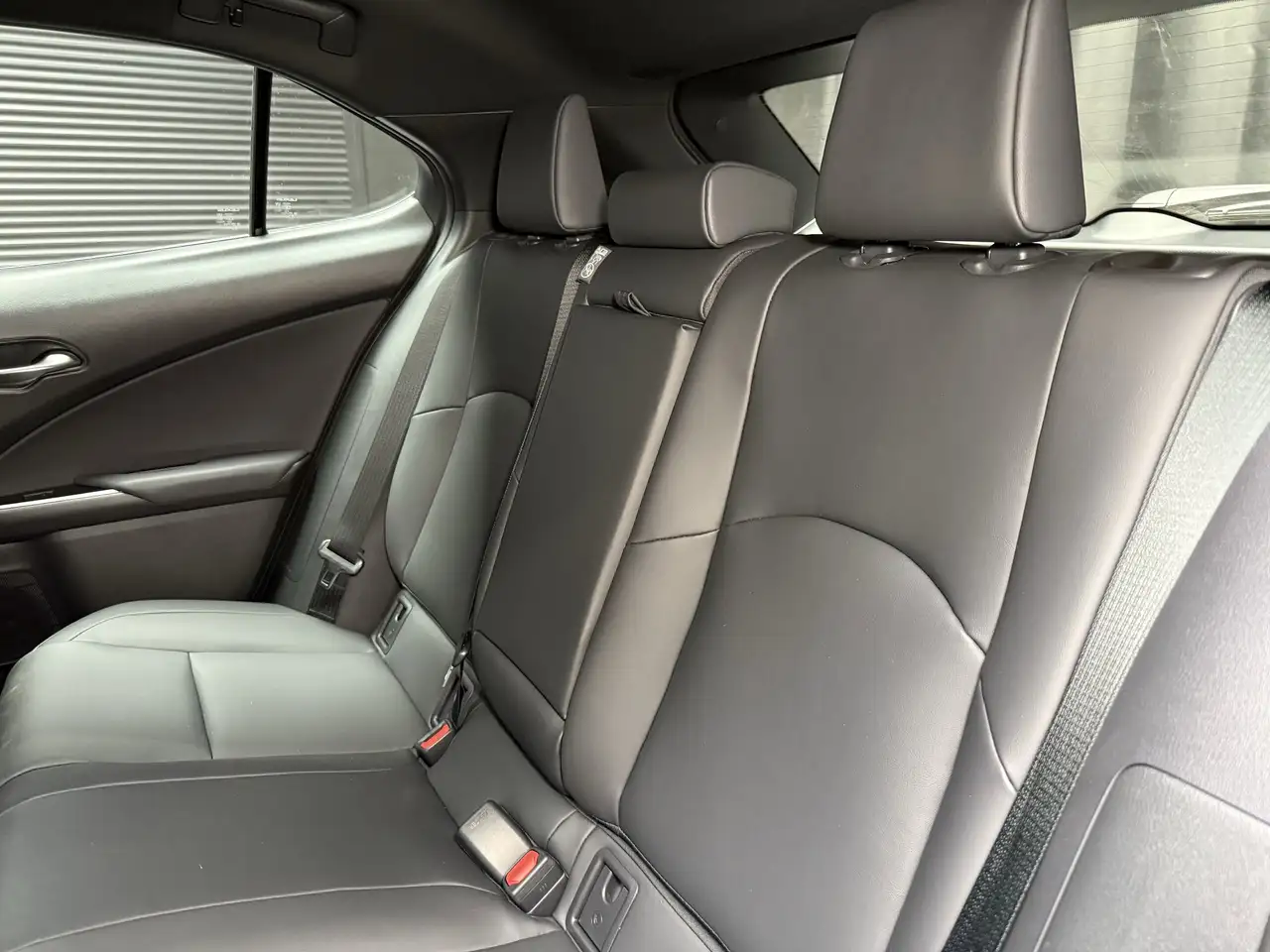 Lexus UX снимка Lexus UX