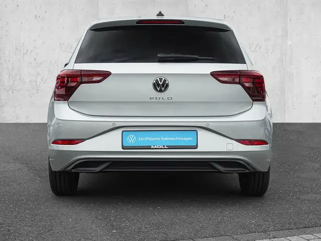 Volkswagen Polo view 6