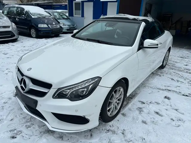 Mercedes-Benz E 220 CDI Cabrio*AMG LINE*VandalismusSchaden*