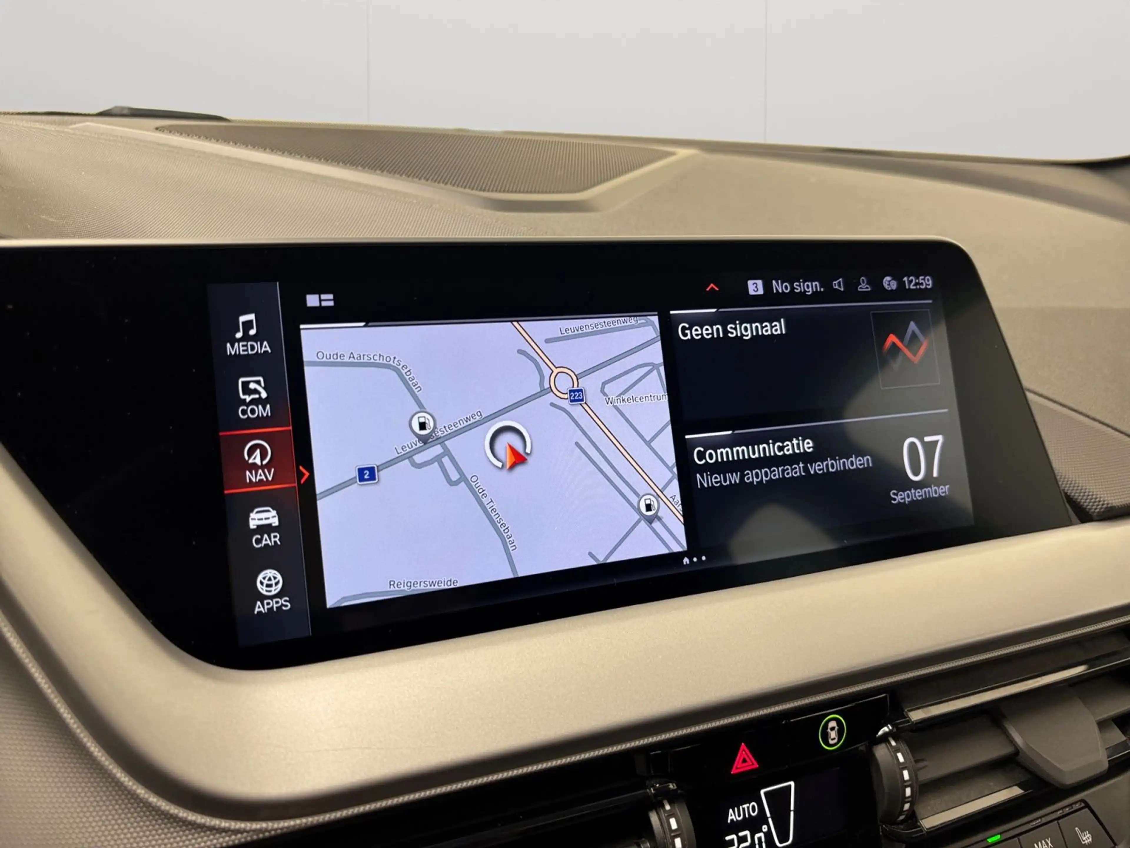 BMW 118 118i — photo 10