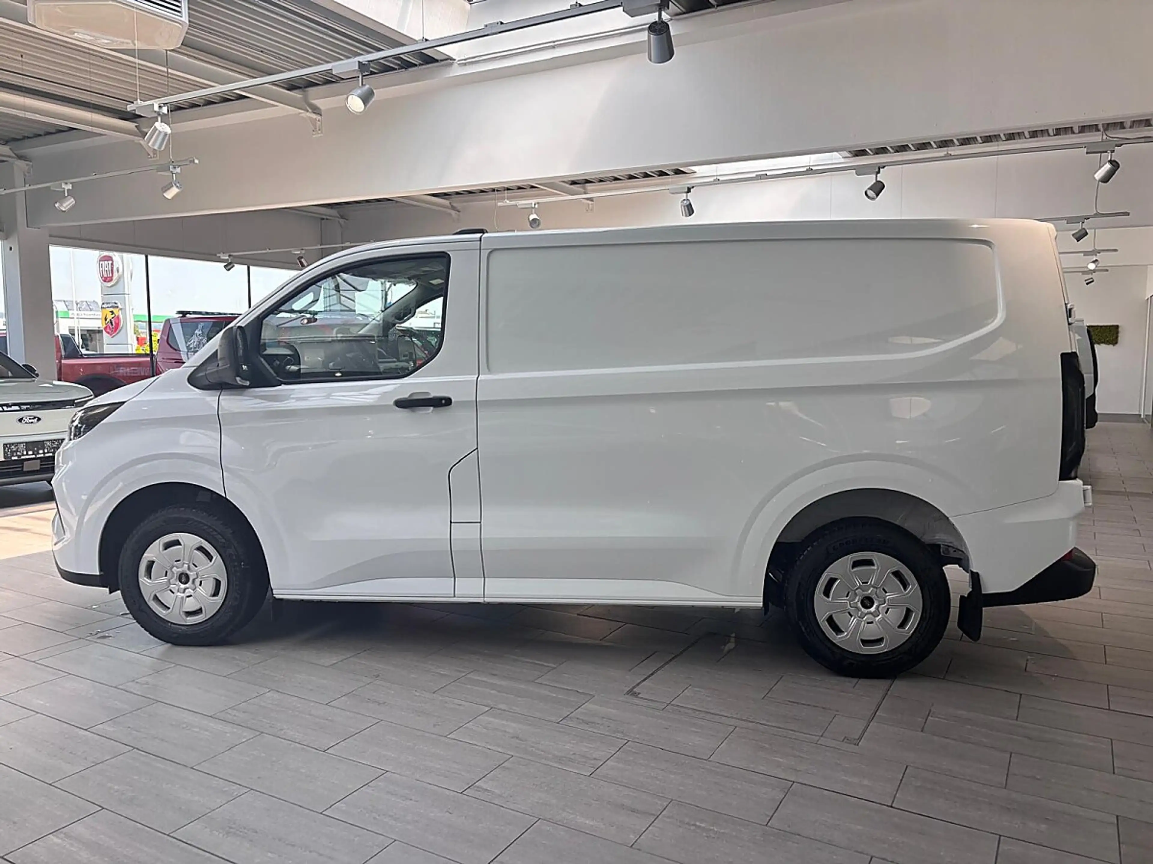 Ford Transit Custom L1H1 3,2t 136PS; netto €29.990,- — photo 6