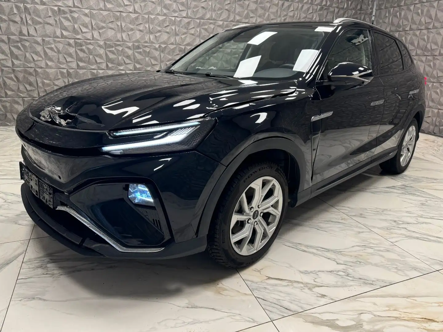 MG Marvel R Electric 70 kWh Luxury Černá - 2
