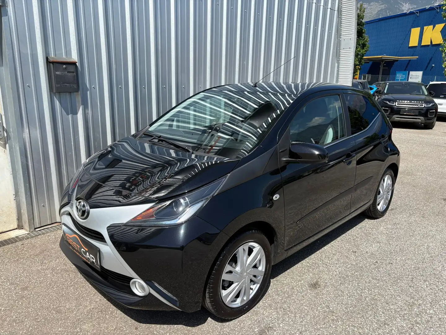 Toyota Aygo 1,0 VVT-i Edition45 Schwarz - 1