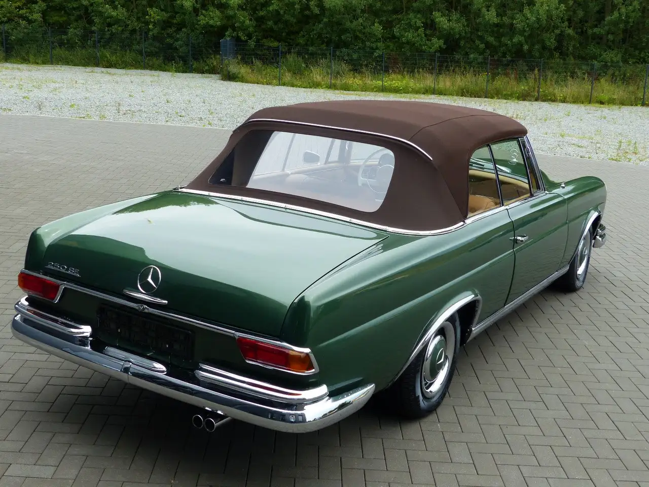 Mercedes-Benz 250 SE Cabriolet Conversion, foto 4