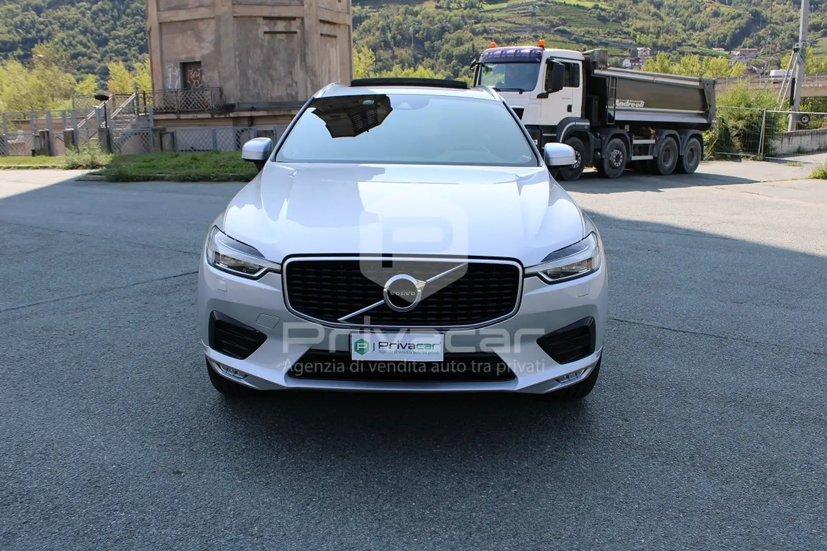 Volvo XC60 XC60 D4 AWD Geartronic R-design Argent - 2