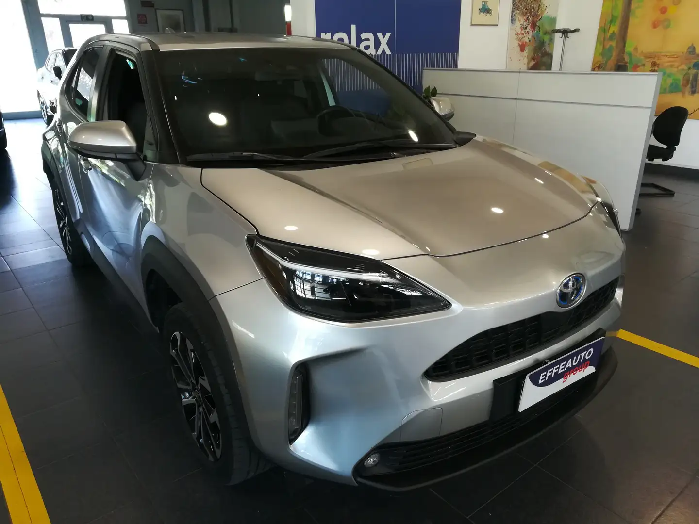 Toyota Yaris Cross 1.5h Trend 116cv e-cvt Argento - 1