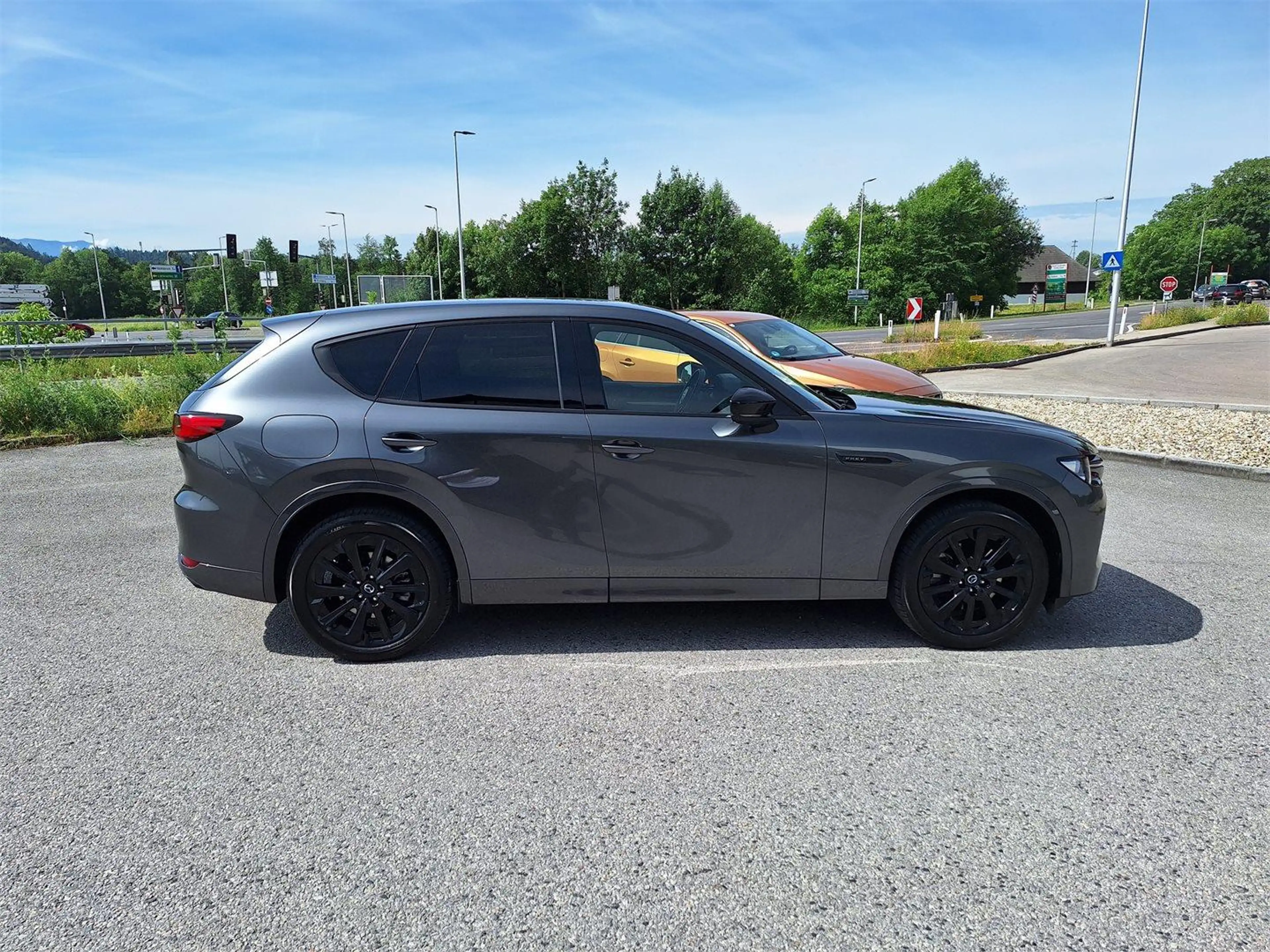 Mazda CX-60 2.5L e-SKYACTIV PHEV AWD HOMURA CON/COM/DRI/ — photo 9