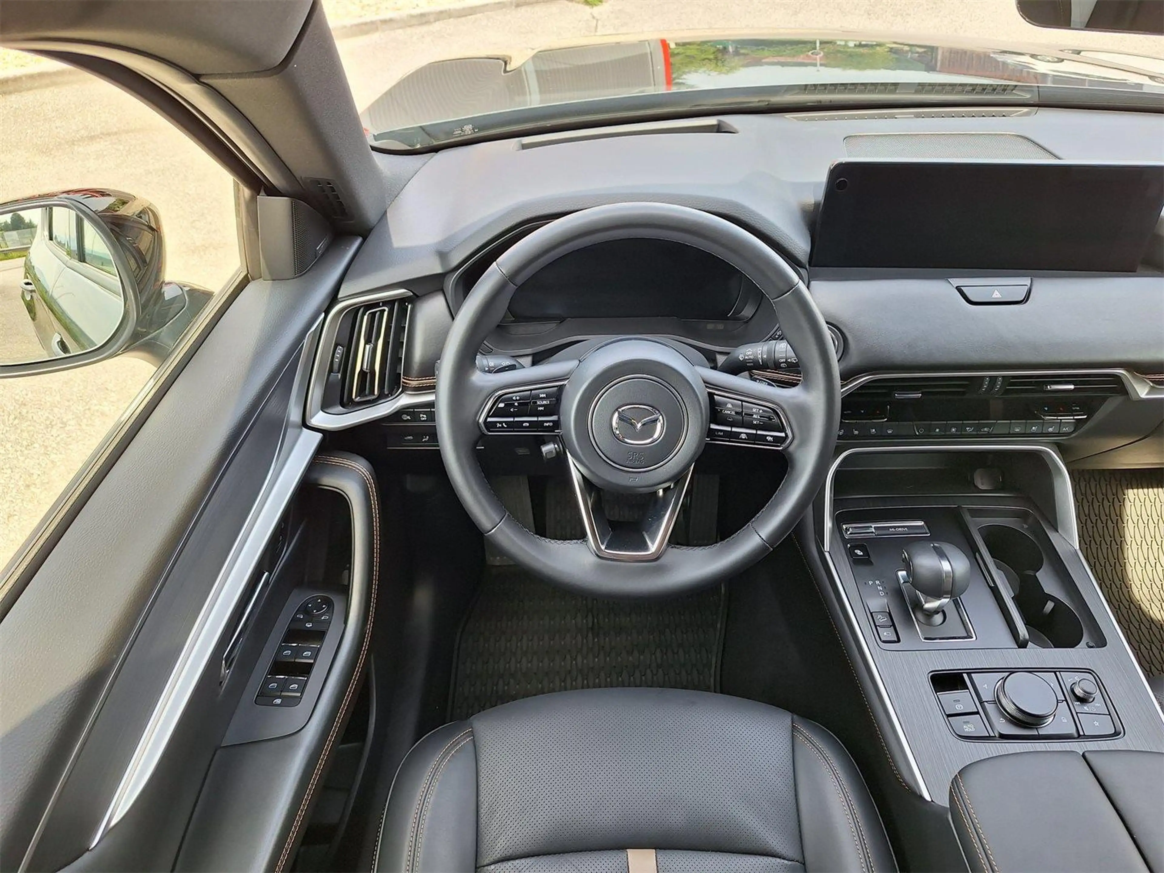 Mazda CX-60 2.5L e-SKYACTIV PHEV AWD HOMURA CON/COM/DRI/ — photo 12