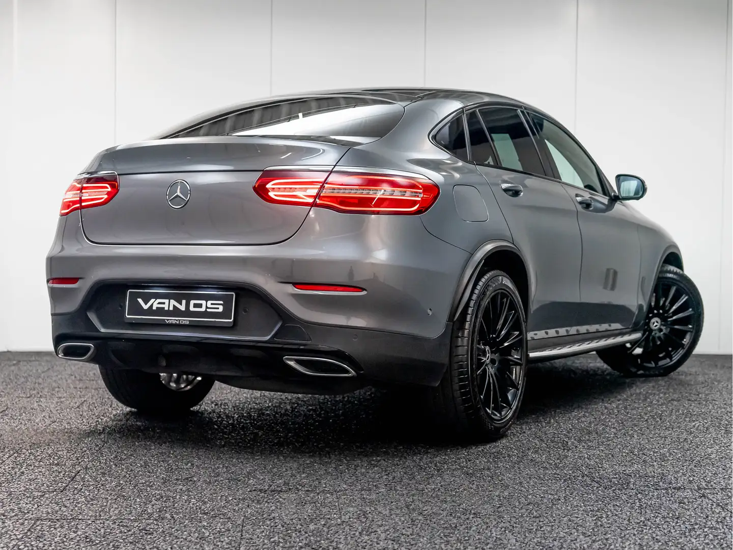 Mercedes-Benz GLC 220 Coupé d 4MATIC Premium Plus | Luchtvering | Burmes Grau - 2